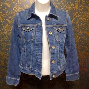 GAP Blue Jean Jacket Classic Denim Style